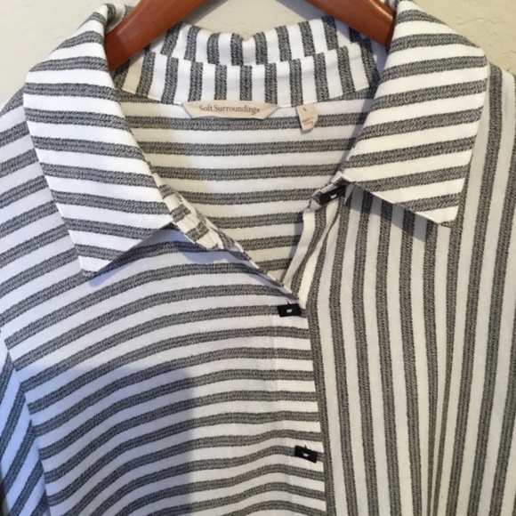 Soft Surroundings Tunic Shirt Button Down Size Large - Picture 8 of 9